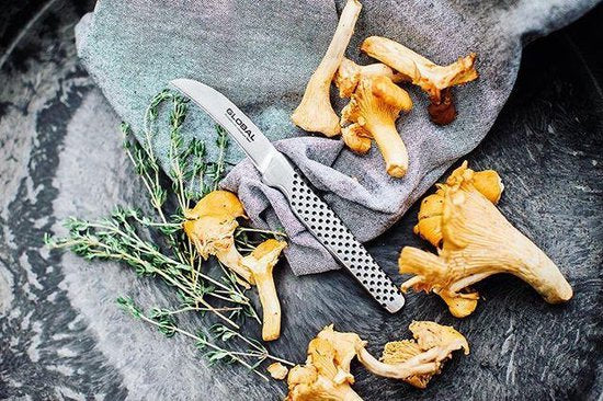 Global GSF-34 Peeling Knife Curved/Birds Beak 5cm