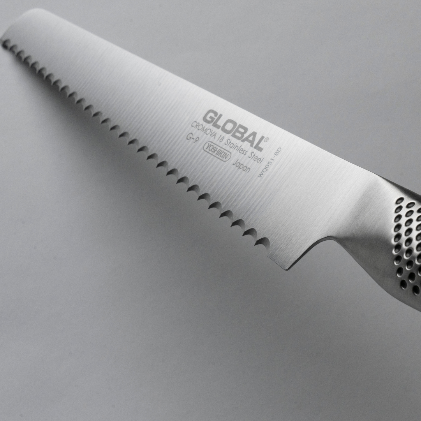 Global G-9 Bread Knife 22cm